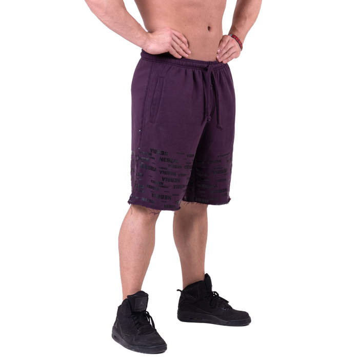 Nebbia Raw Hem Street Shorts 151 - Burgundy